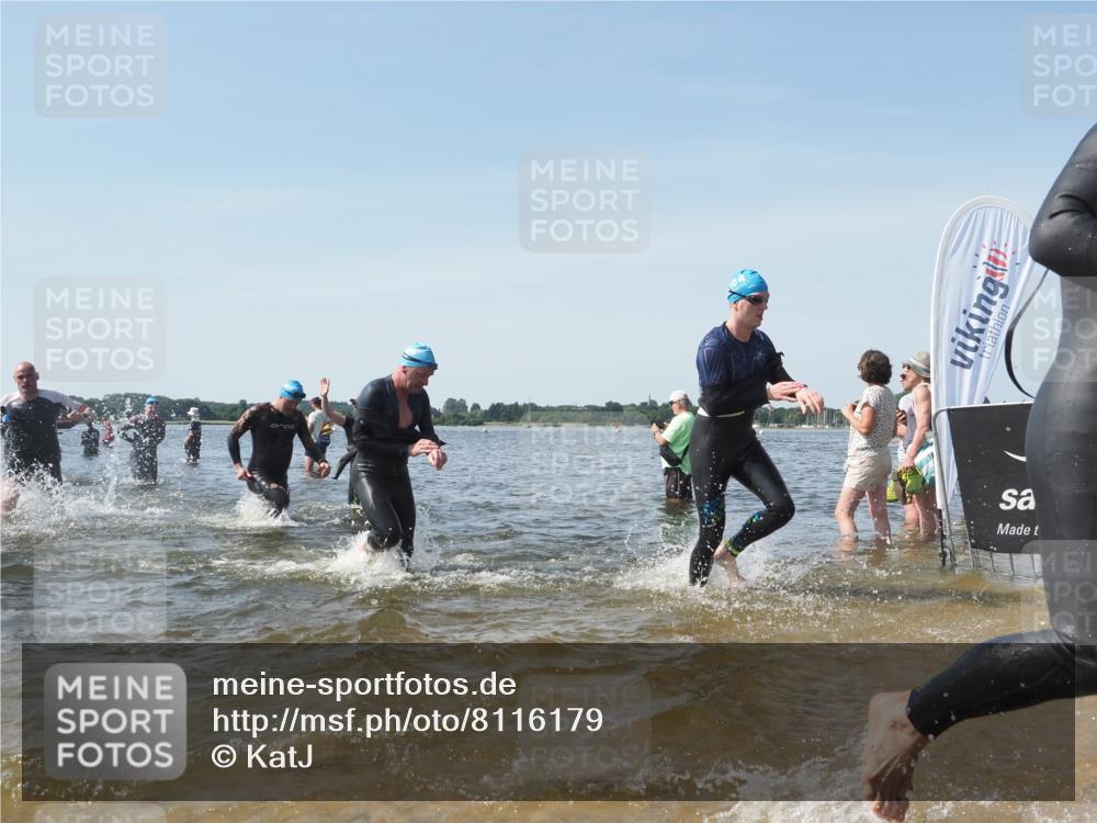 22.06.2025 - Viking Triathlon KatJ http://msf.ph/oto/8116179 22.06.2025 10:43:17 Schwimmen 31, 109, 110, 115, 167, 257, 328, 358, 483, 489 meine-sportfotos.de