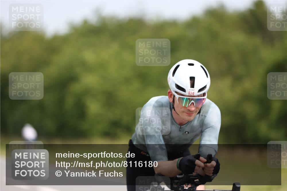 22.06.2025 - Viking Triathlon Yannick Fuchs http://msf.ph/oto/8116180 22.06.2025 12:18:46 Radfahren 434, 624 meine-sportfotos.de