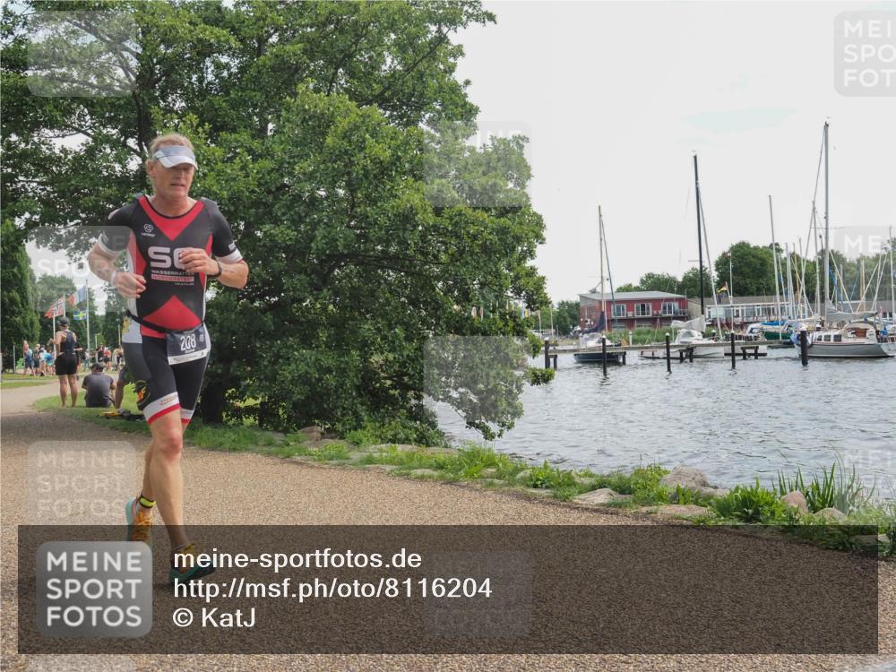 22.06.2025 - Viking Triathlon KatJ http://msf.ph/oto/8116204 22.06.2025 13:25:27 Laufen 208, 384 meine-sportfotos.de