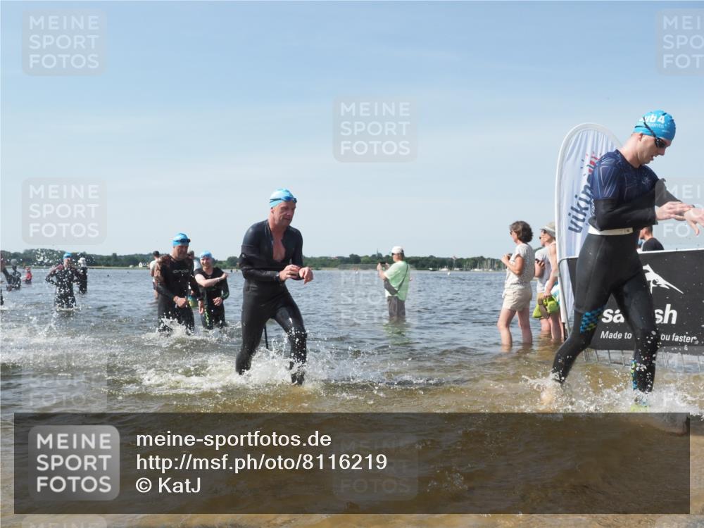 22.06.2025 - Viking Triathlon KatJ http://msf.ph/oto/8116219 22.06.2025 10:43:18 Schwimmen 31, 109, 110, 115, 167, 257, 328, 358, 483, 489 meine-sportfotos.de
