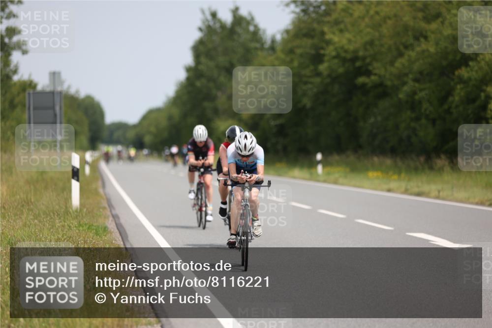 22.06.2025 - Viking Triathlon Yannick Fuchs http://msf.ph/oto/8116221 22.06.2025 12:19:16 Radfahren 7, 124, 154, 207, 251, 336 meine-sportfotos.de