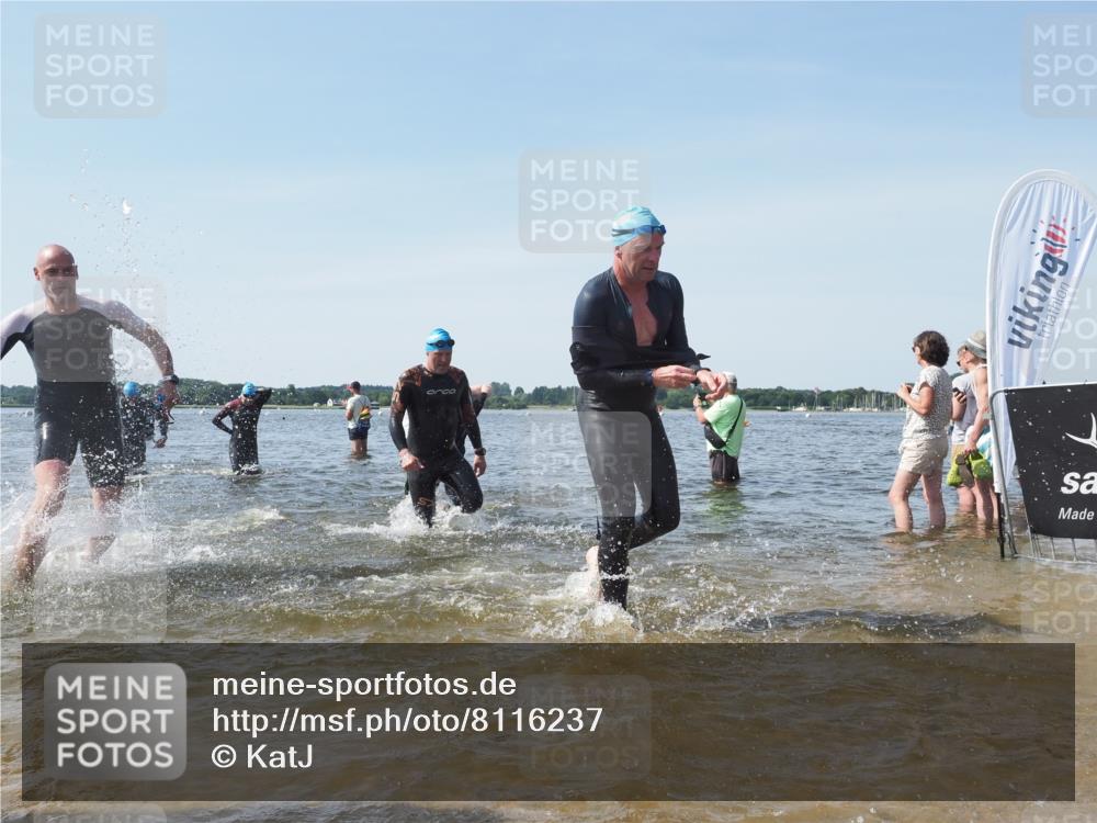 22.06.2025 - Viking Triathlon KatJ http://msf.ph/oto/8116237 22.06.2025 10:43:19 Schwimmen 31, 109, 110, 115, 167, 257, 328, 483, 489, 501 meine-sportfotos.de