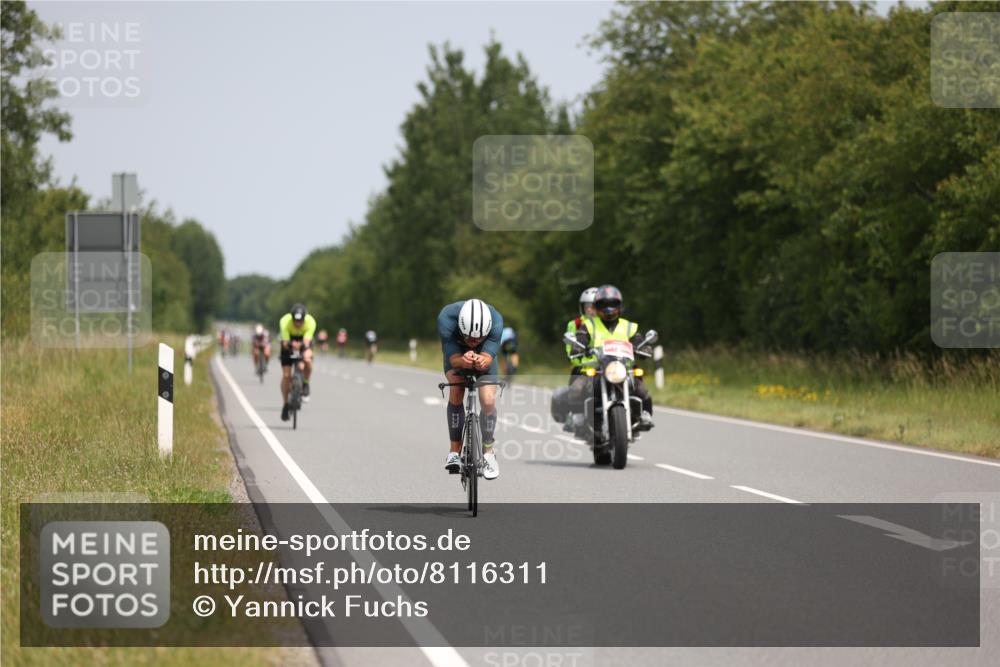 22.06.2025 - Viking Triathlon Yannick Fuchs http://msf.ph/oto/8116311 22.06.2025 12:19:31 Radfahren 81, 148, 196, 457, 462, 620 meine-sportfotos.de