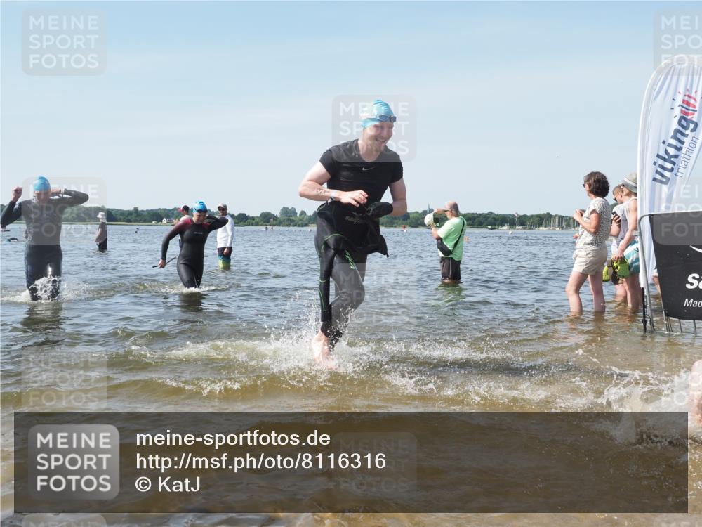 22.06.2025 - Viking Triathlon KatJ http://msf.ph/oto/8116316 22.06.2025 10:43:22 Schwimmen 31, 109, 110, 115, 167, 257, 483, 501, 620 meine-sportfotos.de