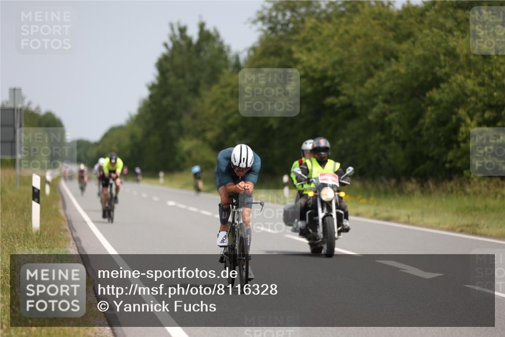 22.06.2025 - Viking Triathlon Yannick Fuchs http://msf.ph/oto/8116328 22.06.2025 12:19:32 Radfahren 81, 148, 196, 309, 457, 462, 620 meine-sportfotos.de