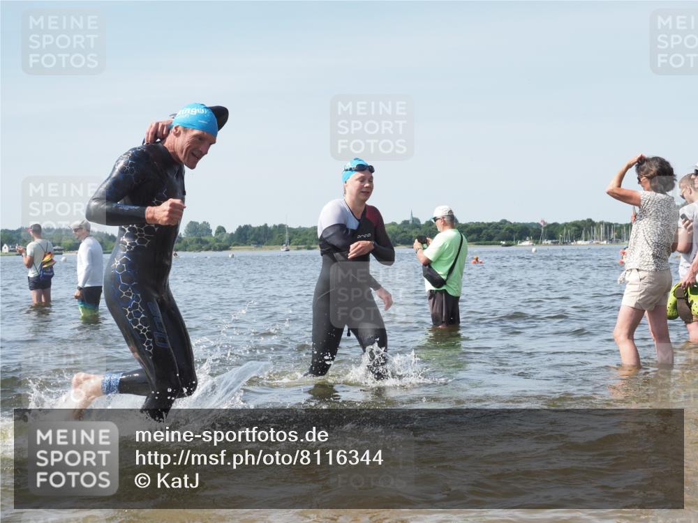 22.06.2025 - Viking Triathlon KatJ http://msf.ph/oto/8116344 22.06.2025 10:43:25 Schwimmen 31, 115, 257, 483, 501, 620 meine-sportfotos.de