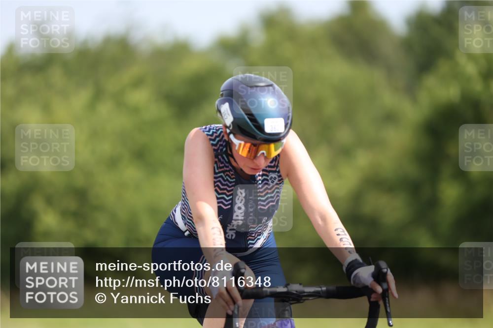 22.06.2025 - Viking Triathlon Yannick Fuchs http://msf.ph/oto/8116348 22.06.2025 11:41:04 Radfahren 84, 100, 101, 362 meine-sportfotos.de