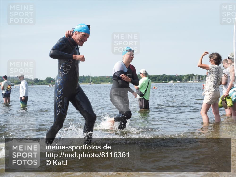 22.06.2025 - Viking Triathlon KatJ http://msf.ph/oto/8116361 22.06.2025 10:43:25 Schwimmen 31, 115, 257, 483, 501, 620 meine-sportfotos.de