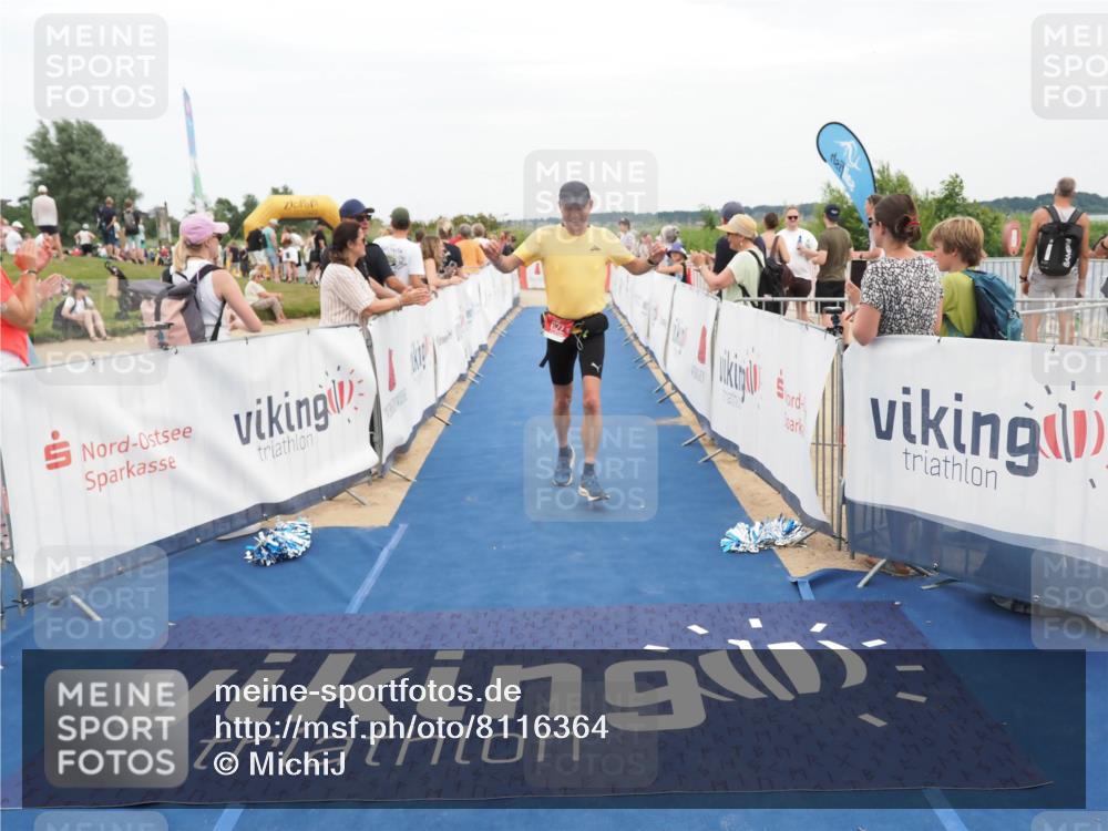 22.06.2025 - Viking Triathlon MichiJ http://msf.ph/oto/8116364 22.06.2025 15:06:37 Ziel  meine-sportfotos.de