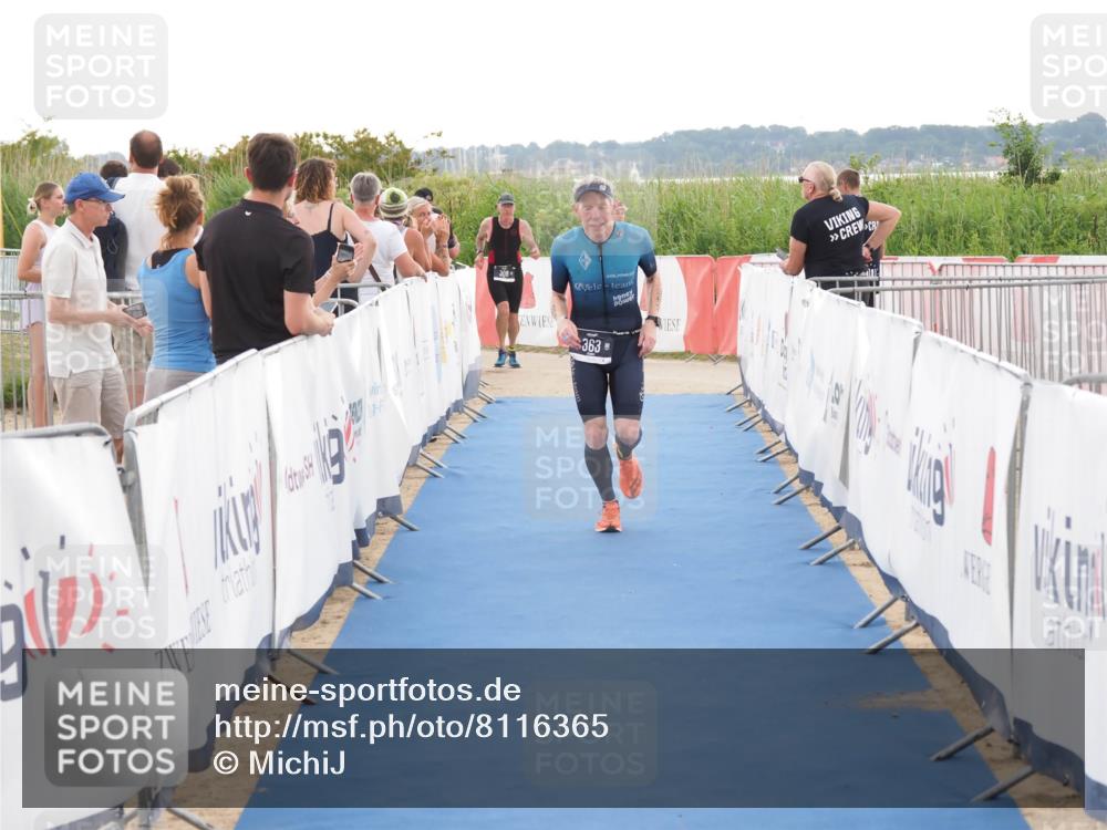 22.06.2025 - Viking Triathlon MichiJ http://msf.ph/oto/8116365 22.06.2025 16:27:21 Ziel 363 meine-sportfotos.de