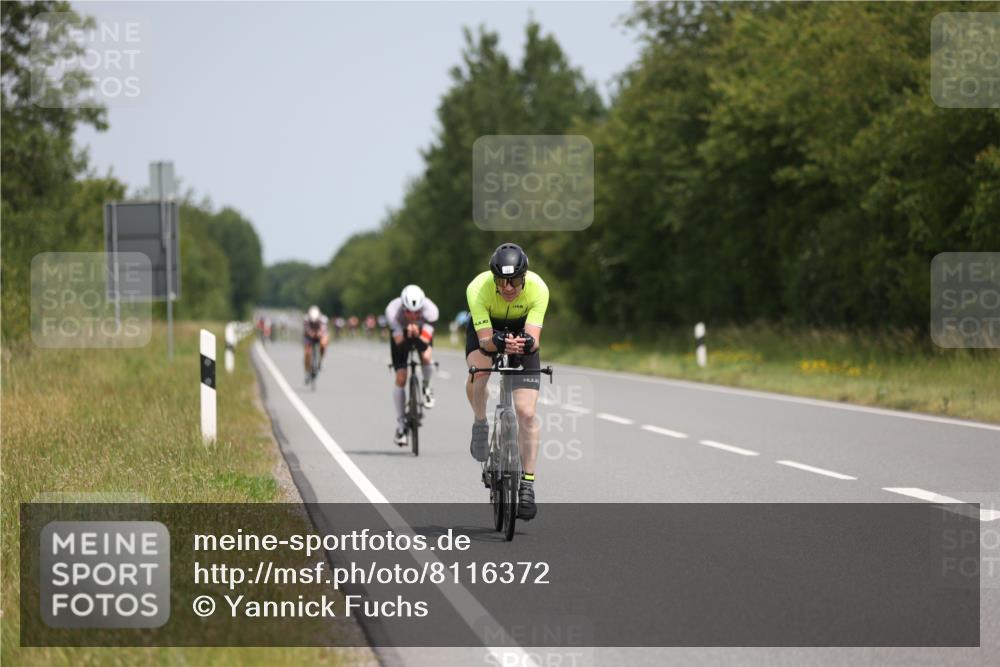 22.06.2025 - Viking Triathlon Yannick Fuchs http://msf.ph/oto/8116372 22.06.2025 12:19:35 Radfahren 81, 148, 196, 309, 457, 462, 620 meine-sportfotos.de