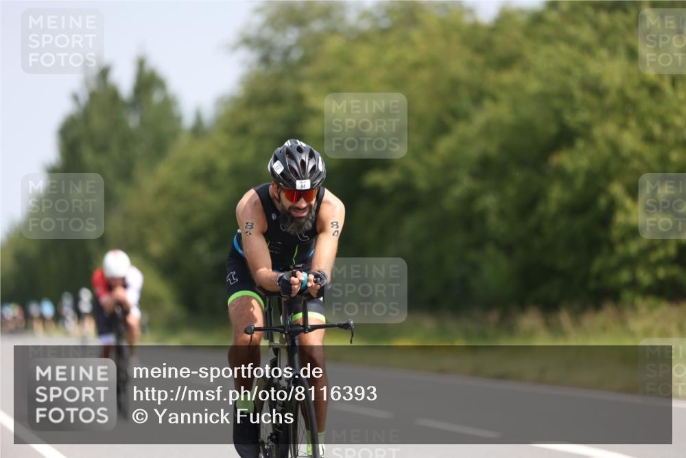 22.06.2025 - Viking Triathlon Yannick Fuchs http://msf.ph/oto/8116393 22.06.2025 11:41:09 Radfahren 84, 100, 101, 430, 517 meine-sportfotos.de