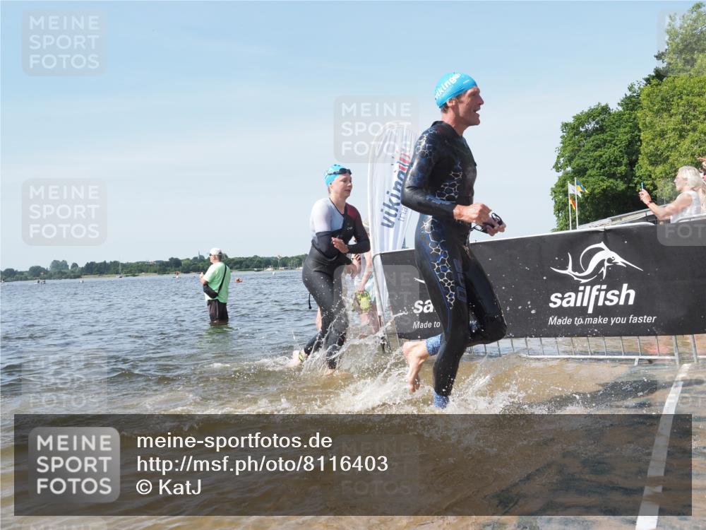 22.06.2025 - Viking Triathlon KatJ http://msf.ph/oto/8116403 22.06.2025 10:43:27 Schwimmen 115, 257, 483, 501, 620 meine-sportfotos.de