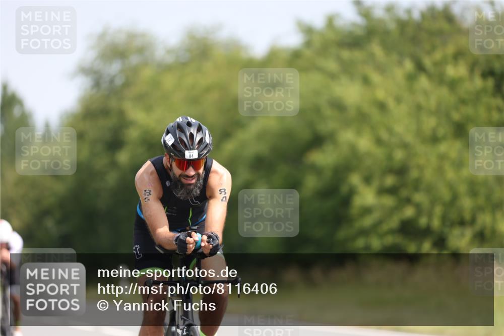 22.06.2025 - Viking Triathlon Yannick Fuchs http://msf.ph/oto/8116406 22.06.2025 11:41:09 Radfahren 84, 100, 101, 430, 517 meine-sportfotos.de