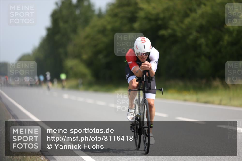 22.06.2025 - Viking Triathlon Yannick Fuchs http://msf.ph/oto/8116418 22.06.2025 11:41:11 Radfahren 42, 84, 100, 101, 430, 517, 532 meine-sportfotos.de