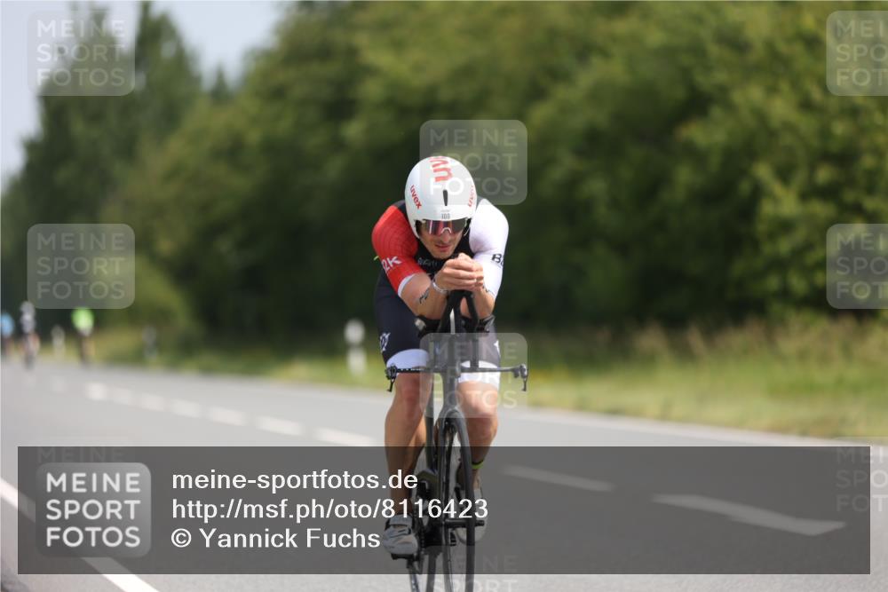 22.06.2025 - Viking Triathlon Yannick Fuchs http://msf.ph/oto/8116423 22.06.2025 11:41:11 Radfahren 42, 84, 100, 101, 430, 517, 532 meine-sportfotos.de