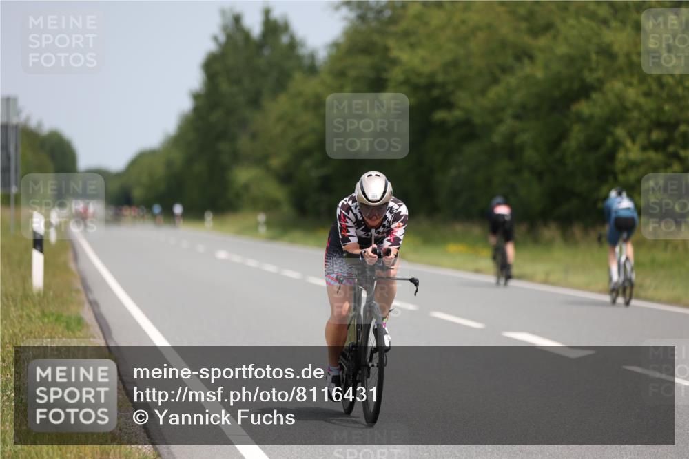 22.06.2025 - Viking Triathlon Yannick Fuchs http://msf.ph/oto/8116431 22.06.2025 12:19:42 Radfahren 309, 319, 462 meine-sportfotos.de