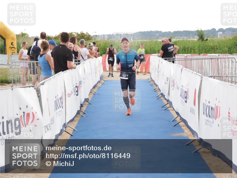22.06.2025 - Viking Triathlon MichiJ http://msf.ph/oto/8116449 22.06.2025 16:27:21 Ziel 363 meine-sportfotos.de