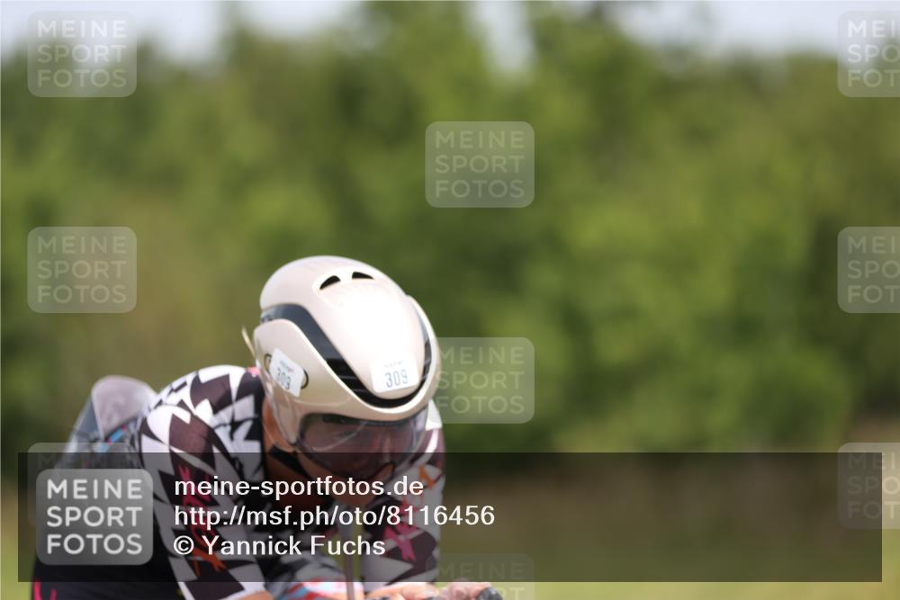 22.06.2025 - Viking Triathlon Yannick Fuchs http://msf.ph/oto/8116456 22.06.2025 12:19:43 Radfahren 309, 319, 498 meine-sportfotos.de