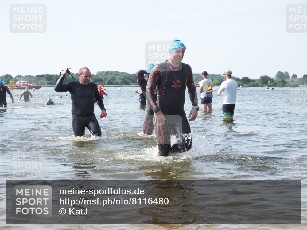 22.06.2025 - Viking Triathlon KatJ http://msf.ph/oto/8116480 22.06.2025 10:43:33 Schwimmen 257, 410, 480, 501, 620 meine-sportfotos.de