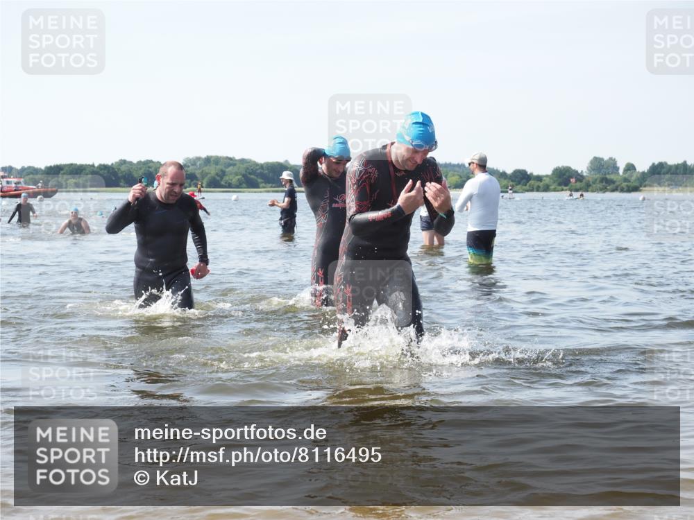 22.06.2025 - Viking Triathlon KatJ http://msf.ph/oto/8116495 22.06.2025 10:43:33 Schwimmen 257, 410, 480, 501, 620 meine-sportfotos.de