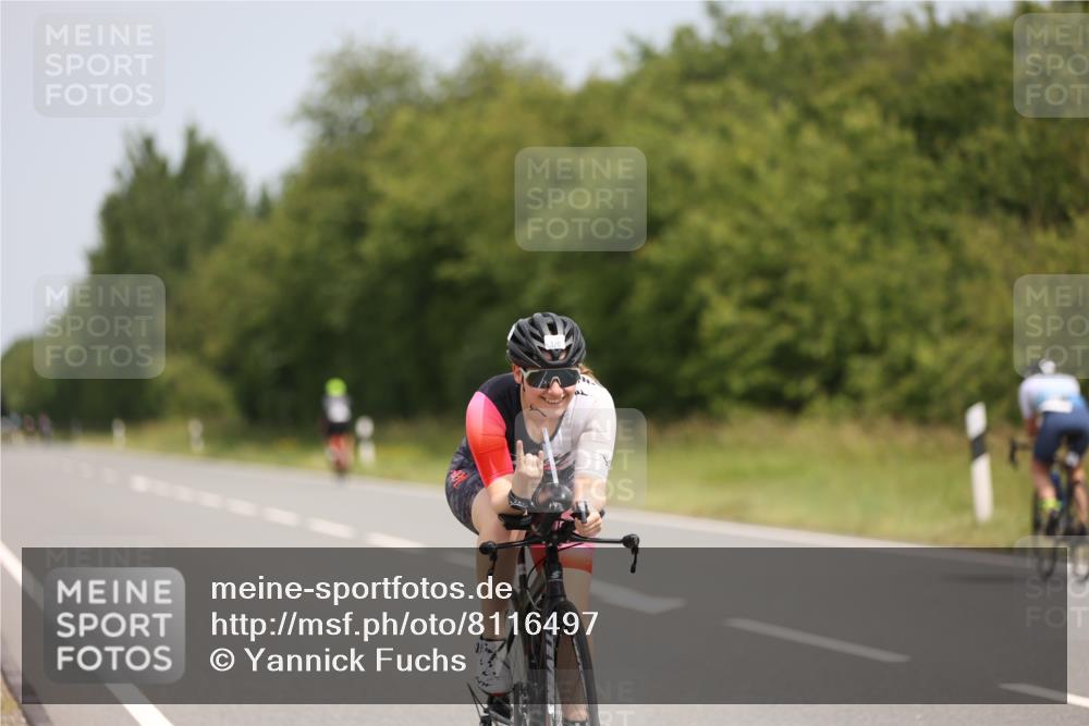 22.06.2025 - Viking Triathlon Yannick Fuchs http://msf.ph/oto/8116497 22.06.2025 12:19:58 Radfahren 146, 320, 614 meine-sportfotos.de