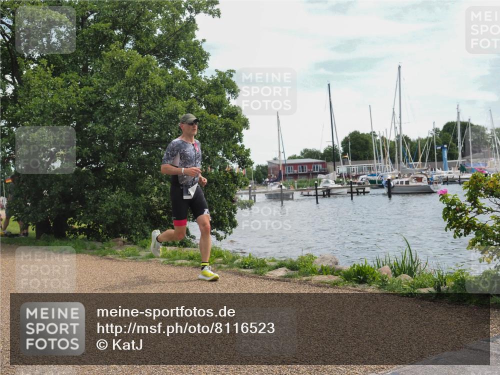 22.06.2025 - Viking Triathlon KatJ http://msf.ph/oto/8116523 22.06.2025 13:25:49 Laufen 91, 500, 609 meine-sportfotos.de
