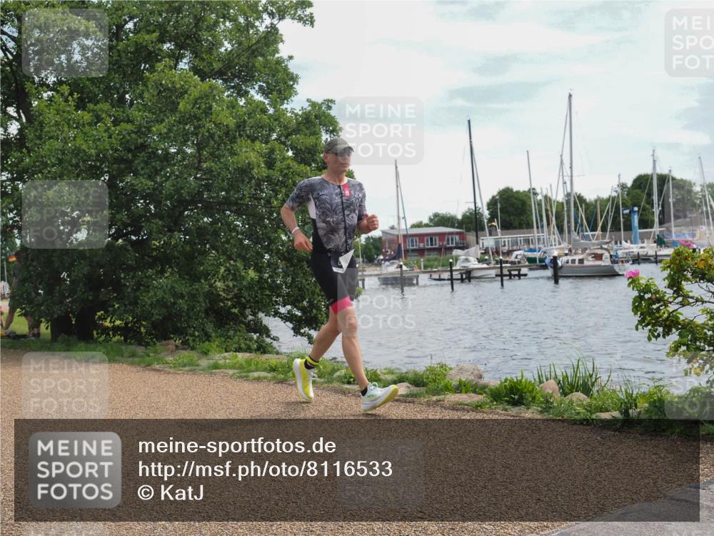 22.06.2025 - Viking Triathlon KatJ http://msf.ph/oto/8116533 22.06.2025 13:25:50 Laufen 500, 609 meine-sportfotos.de