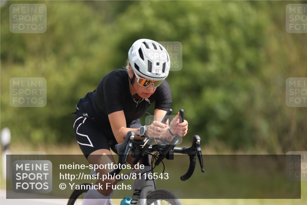 22.06.2025 - Viking Triathlon Yannick Fuchs http://msf.ph/oto/8116543 22.06.2025 11:41:29 Radfahren 1, 47, 60, 70, 233, 285, 303, 304, 387, 452, 455, 620 meine-sportfotos.de