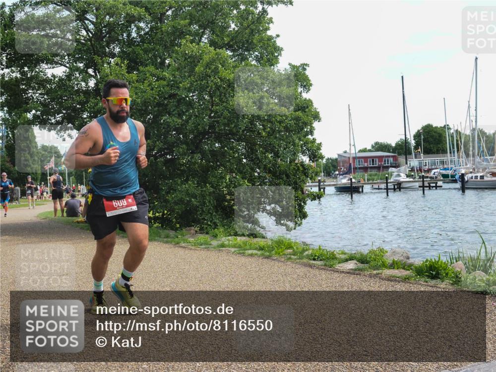 22.06.2025 - Viking Triathlon KatJ http://msf.ph/oto/8116550 22.06.2025 13:25:53 Laufen 609 meine-sportfotos.de