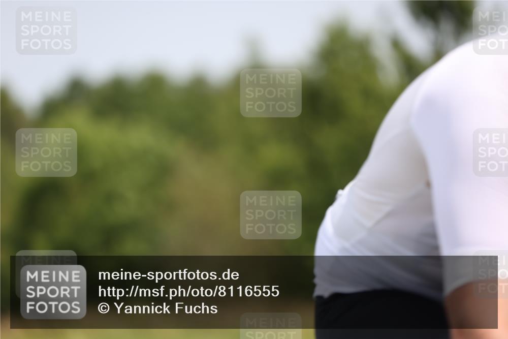 22.06.2025 - Viking Triathlon Yannick Fuchs http://msf.ph/oto/8116555 22.06.2025 12:20:08 Radfahren 83, 115, 146, 356, 438, 611, 614 meine-sportfotos.de