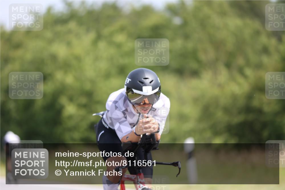 22.06.2025 - Viking Triathlon Yannick Fuchs http://msf.ph/oto/8116561 22.06.2025 11:41:34 Radfahren 1, 47, 70, 285, 303, 304, 387, 452, 455, 620 meine-sportfotos.de