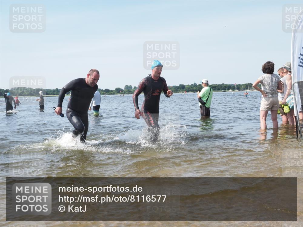 22.06.2025 - Viking Triathlon KatJ http://msf.ph/oto/8116577 22.06.2025 10:43:36 Schwimmen 257, 410, 480, 501, 531, 620 meine-sportfotos.de