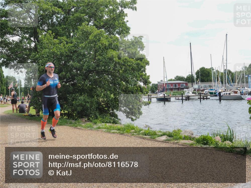 22.06.2025 - Viking Triathlon KatJ http://msf.ph/oto/8116578 22.06.2025 13:25:58 Laufen 394 meine-sportfotos.de