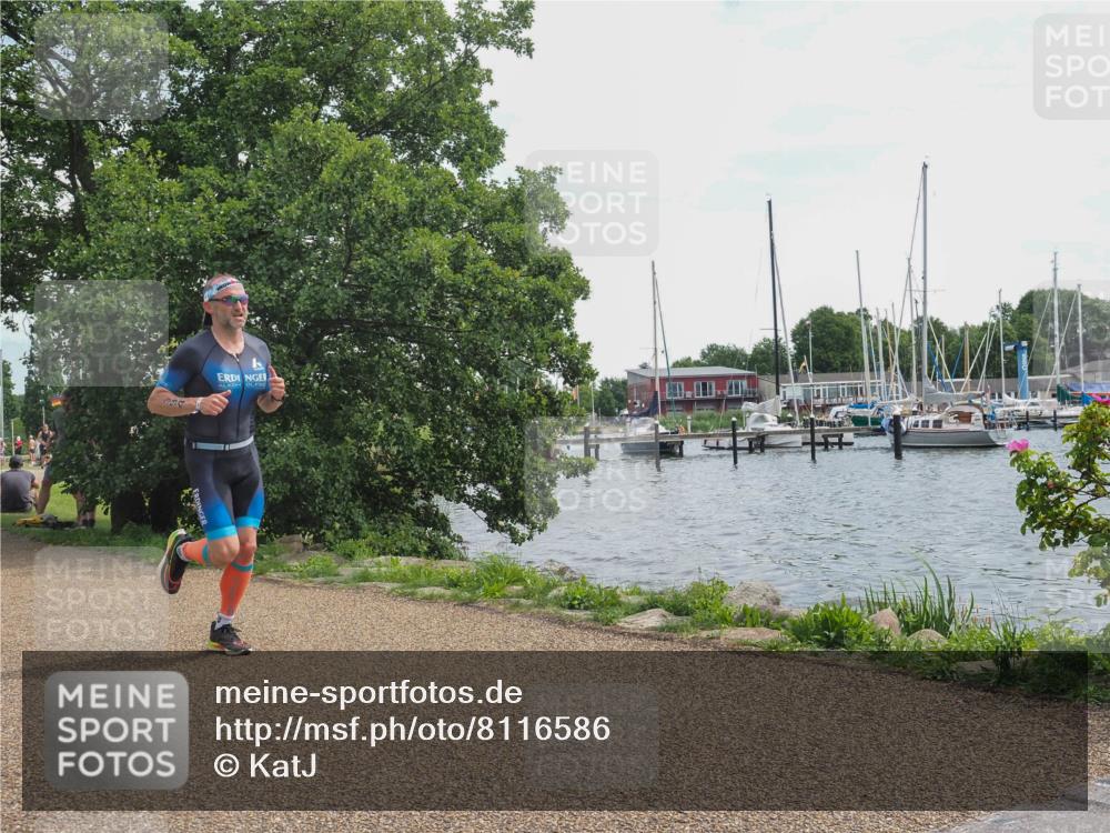 22.06.2025 - Viking Triathlon KatJ http://msf.ph/oto/8116586 22.06.2025 13:25:58 Laufen 394 meine-sportfotos.de
