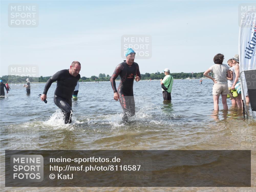 22.06.2025 - Viking Triathlon KatJ http://msf.ph/oto/8116587 22.06.2025 10:43:36 Schwimmen 257, 410, 480, 501, 531, 620 meine-sportfotos.de