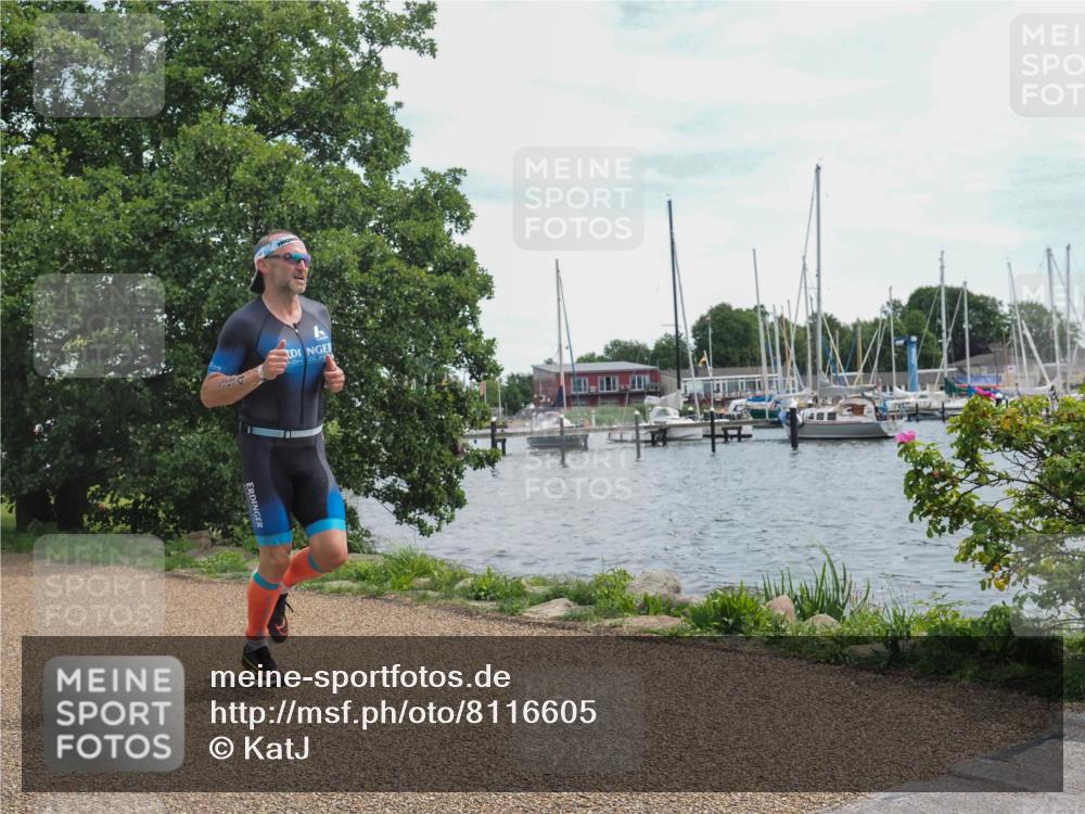 22.06.2025 - Viking Triathlon KatJ http://msf.ph/oto/8116605 22.06.2025 13:25:58 Laufen 394 meine-sportfotos.de