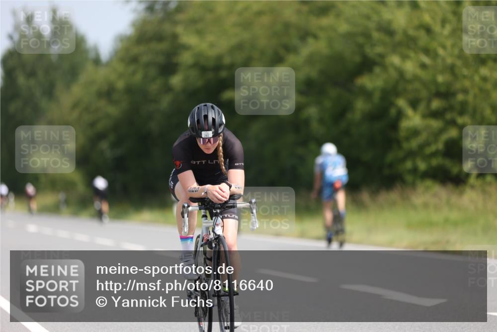 22.06.2025 - Viking Triathlon Yannick Fuchs http://msf.ph/oto/8116640 22.06.2025 11:41:37 Radfahren 1, 47, 285, 303, 304, 317, 387, 452, 455 meine-sportfotos.de
