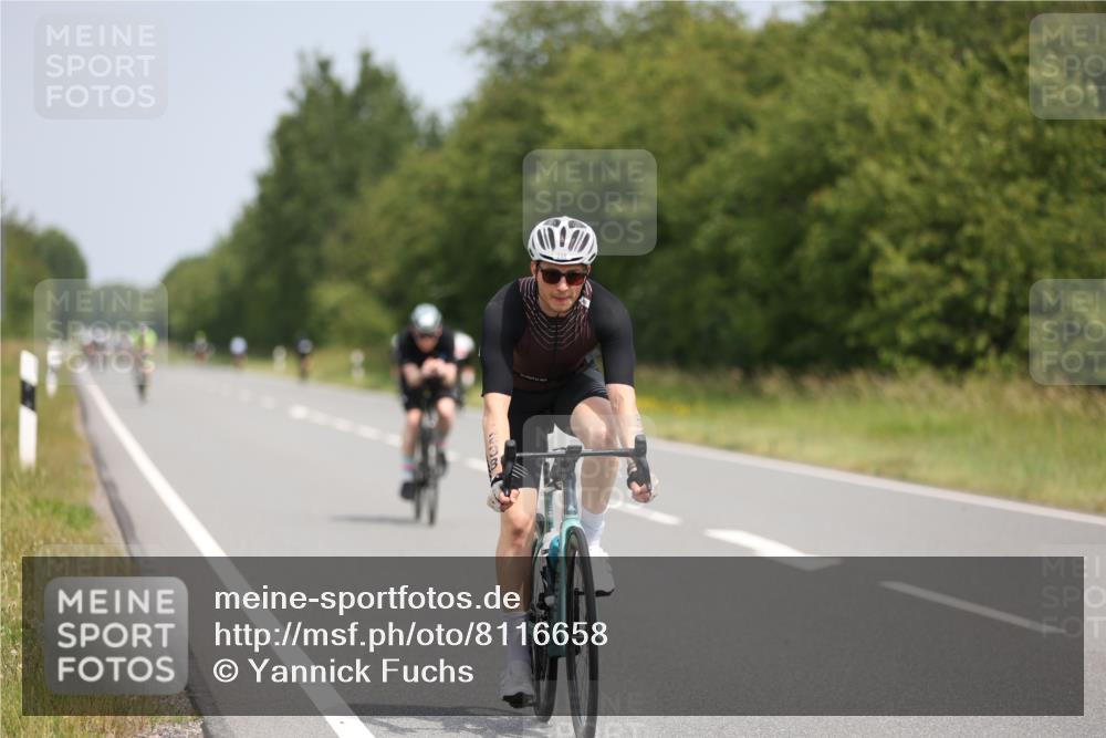 22.06.2025 - Viking Triathlon Yannick Fuchs http://msf.ph/oto/8116658 22.06.2025 12:20:19 Radfahren 66, 83, 115, 238, 356, 479 meine-sportfotos.de