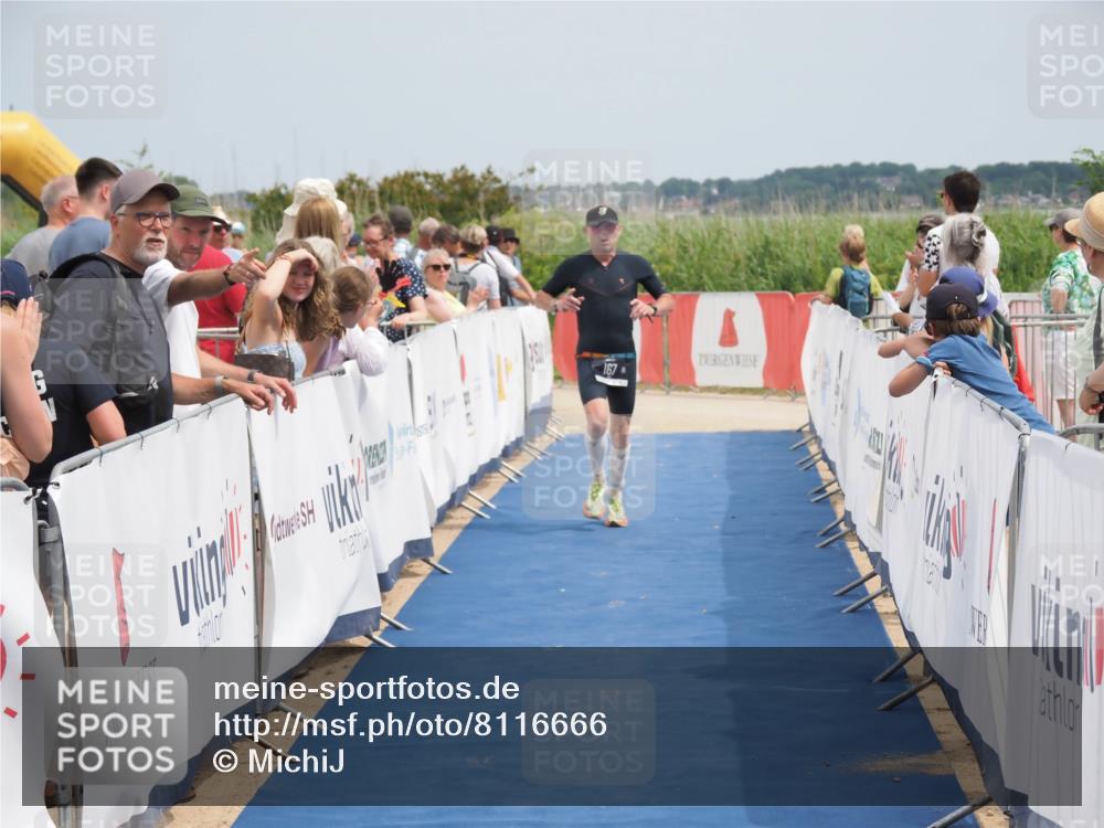 22.06.2025 - Viking Triathlon MichiJ http://msf.ph/oto/8116666 22.06.2025 14:56:15 Ziel 167 meine-sportfotos.de