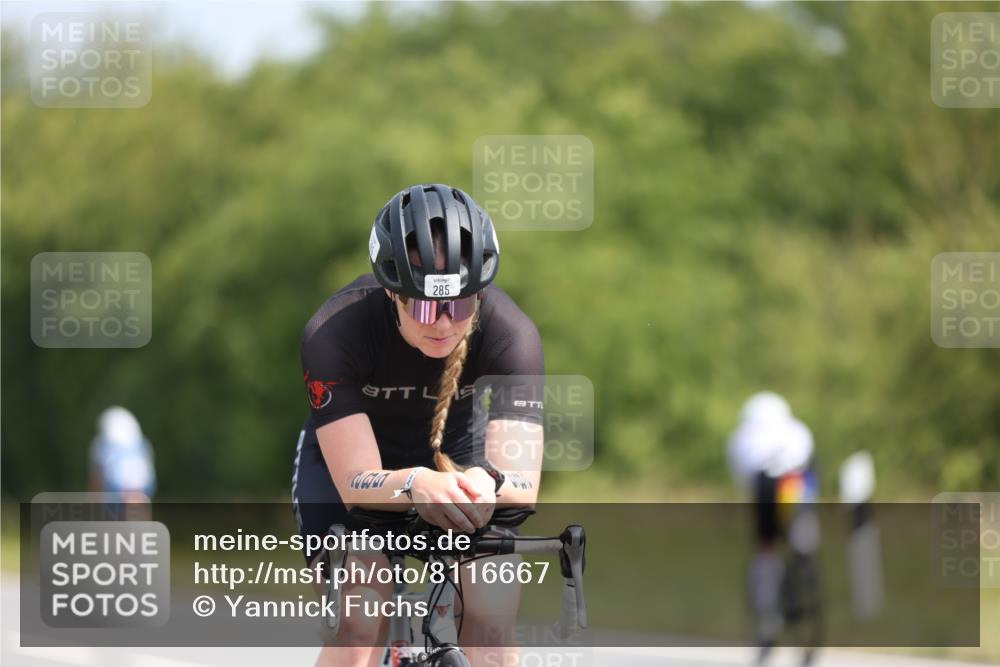 22.06.2025 - Viking Triathlon Yannick Fuchs http://msf.ph/oto/8116667 22.06.2025 11:41:38 Radfahren 1, 47, 232, 285, 300, 303, 304, 317, 387, 452, 455 meine-sportfotos.de
