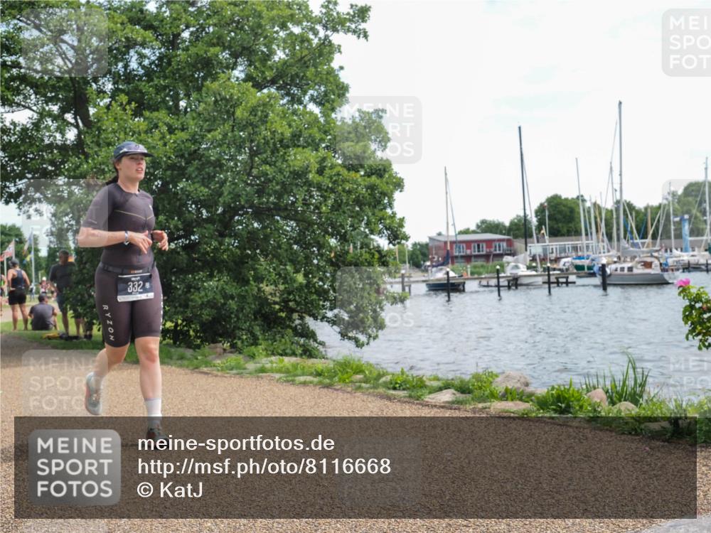 22.06.2025 - Viking Triathlon KatJ http://msf.ph/oto/8116668 22.06.2025 13:26:04 Laufen 332 meine-sportfotos.de