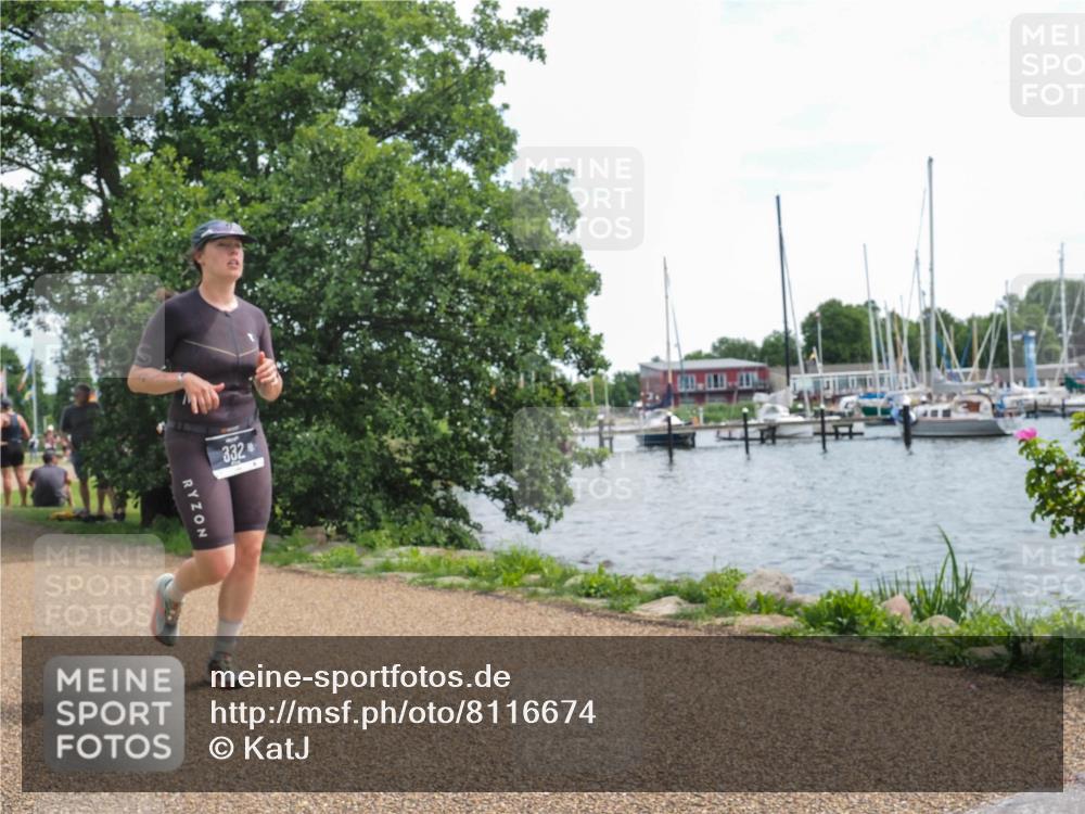 22.06.2025 - Viking Triathlon KatJ http://msf.ph/oto/8116674 22.06.2025 13:26:04 Laufen 332 meine-sportfotos.de