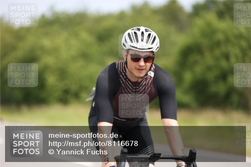 22.06.2025 - Viking Triathlon Yannick Fuchs http://msf.ph/oto/8116678 22.06.2025 12:20:20 Radfahren 66, 83, 238, 356, 479 meine-sportfotos.de