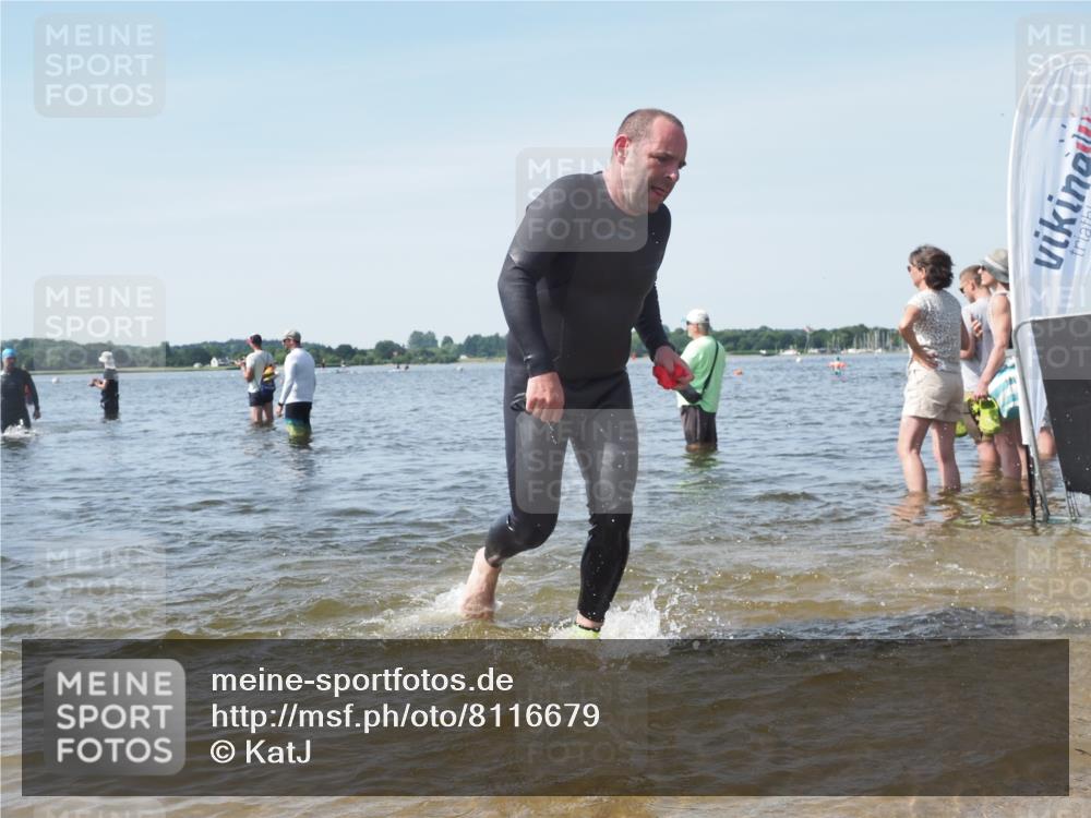 22.06.2025 - Viking Triathlon KatJ http://msf.ph/oto/8116679 22.06.2025 10:43:38 Schwimmen 410, 480, 501, 531, 620 meine-sportfotos.de