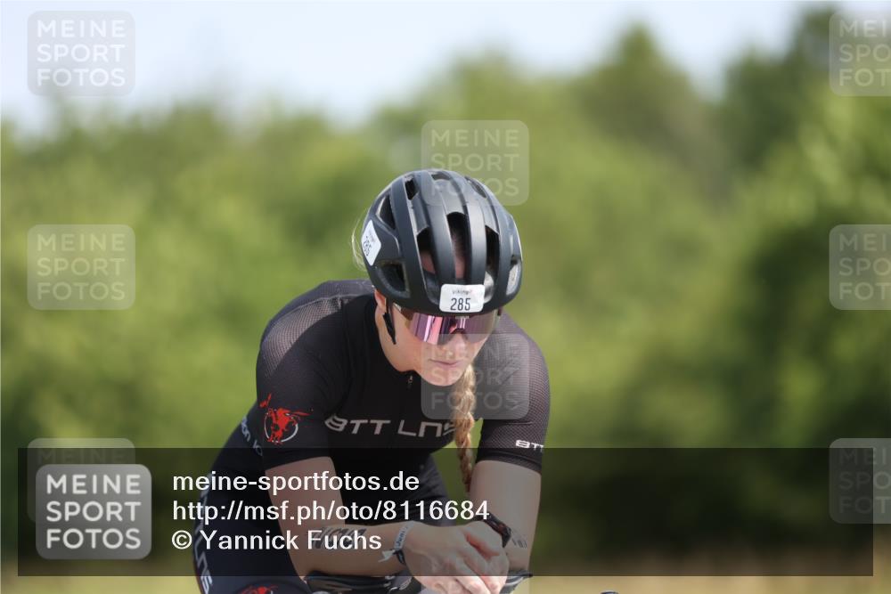 22.06.2025 - Viking Triathlon Yannick Fuchs http://msf.ph/oto/8116684 22.06.2025 11:41:38 Radfahren 1, 47, 232, 285, 300, 303, 304, 317, 387, 452, 455 meine-sportfotos.de