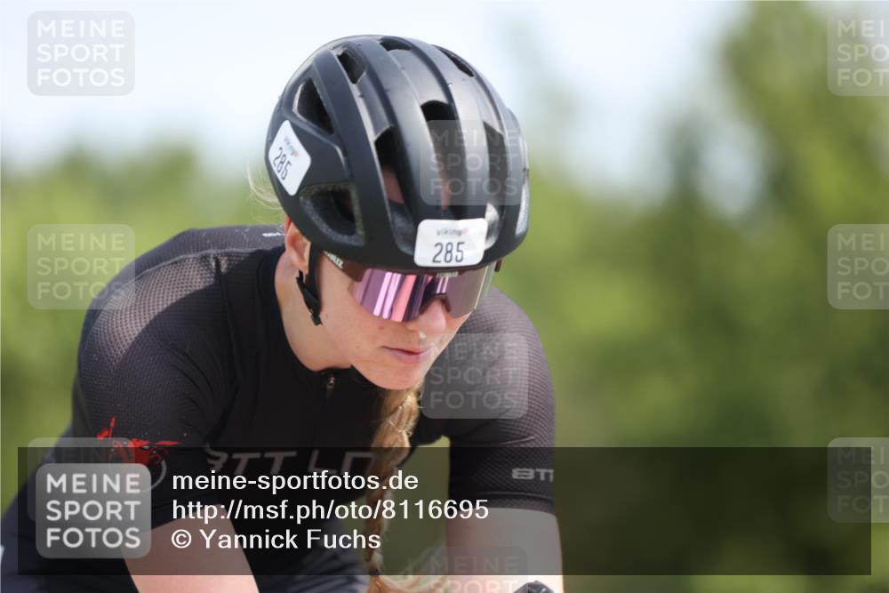 22.06.2025 - Viking Triathlon Yannick Fuchs http://msf.ph/oto/8116695 22.06.2025 11:41:39 Radfahren 232, 285, 300, 303, 304, 317, 387, 412, 452, 455 meine-sportfotos.de