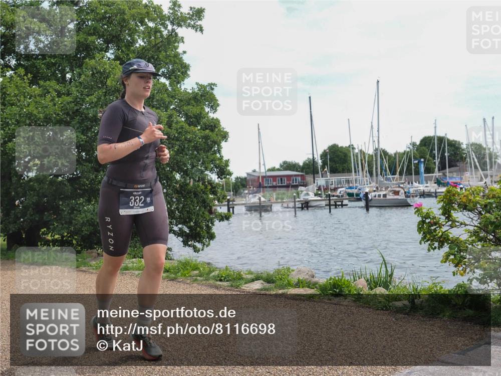 22.06.2025 - Viking Triathlon KatJ http://msf.ph/oto/8116698 22.06.2025 13:26:04 Laufen 332 meine-sportfotos.de