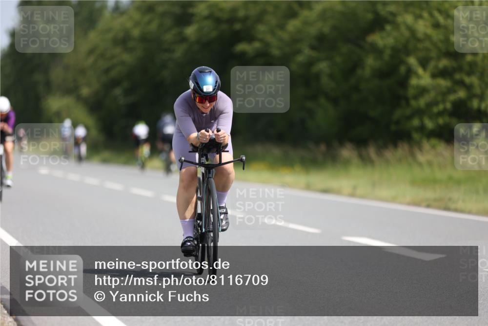 22.06.2025 - Viking Triathlon Yannick Fuchs http://msf.ph/oto/8116709 22.06.2025 11:41:45 Radfahren 232, 300, 317, 323, 385, 412 meine-sportfotos.de