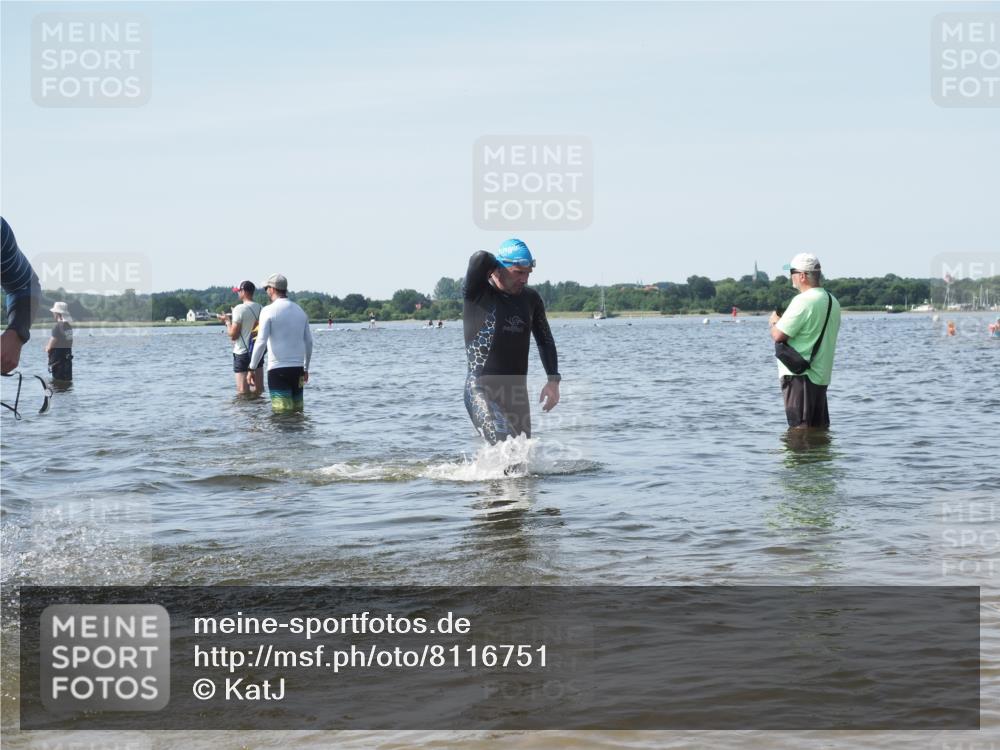 22.06.2025 - Viking Triathlon KatJ http://msf.ph/oto/8116751 22.06.2025 10:43:46 Schwimmen 362, 410, 480, 531 meine-sportfotos.de